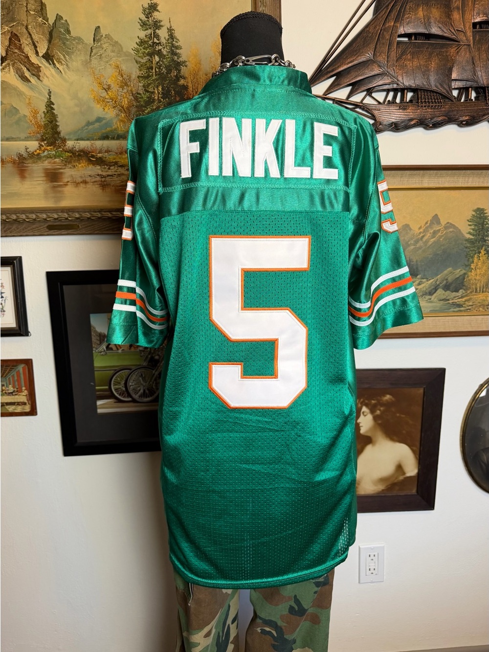 Original Vintage 1990s Miami Dolphins Ray Finkle #5 Pet Detective Jersey Size M